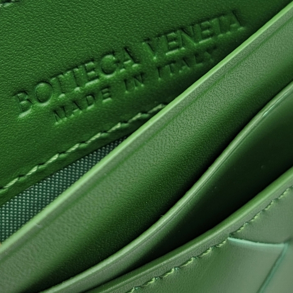 Bottega Veneta Napa Intrecciato Card Case / Wallet - Picture 4 of 5